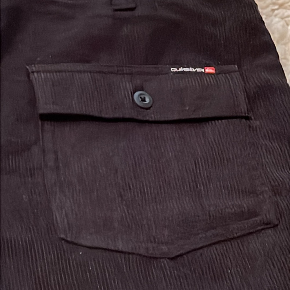 Quicksilver Black Corduroy Shorts NWT Size 33 ~